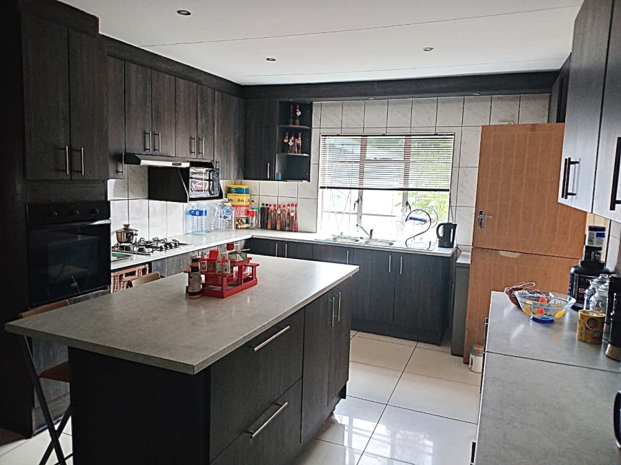 3 Bedroom Property for Sale in De Aar Northern Cape